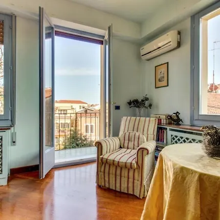 San Vio Dorsoduro Academia By Halldis Venice