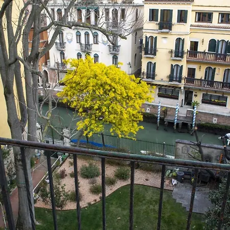 San Vio Dorsoduro Academia By Halldis Apartment *