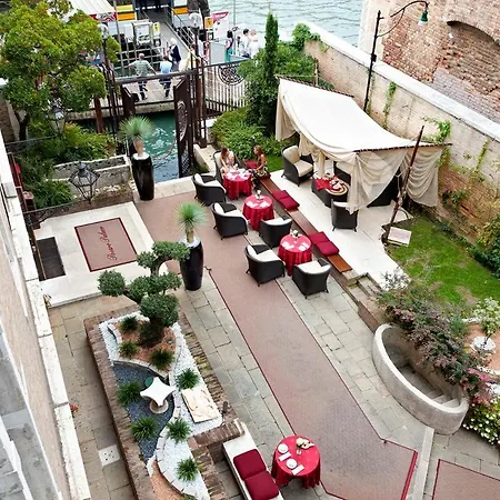 Pesaro Palace 4* Wenecja
