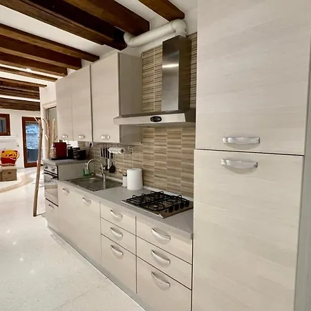 Apartment Ca' Dell'ombra Felice - Canal View Venice
