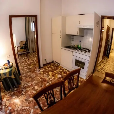 Zaffiro * Venezia