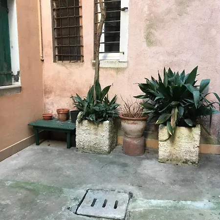 Ca ' San Samuele Apartment *