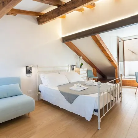 Palazzina Schiavoni Appartamento *