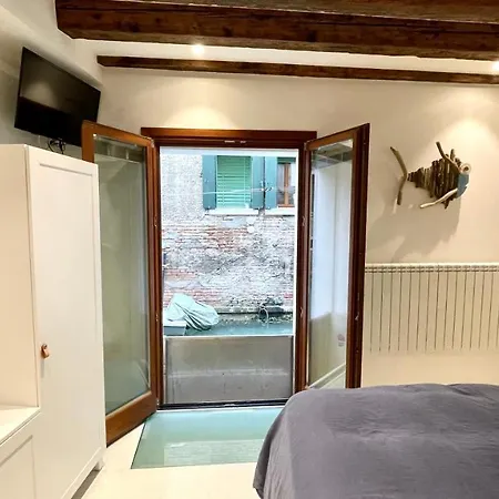 Apartment Ca' Dell'ombra Felice - Canal View Venice