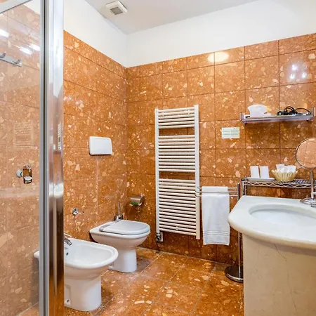 Apartment Molino Stucky Ii