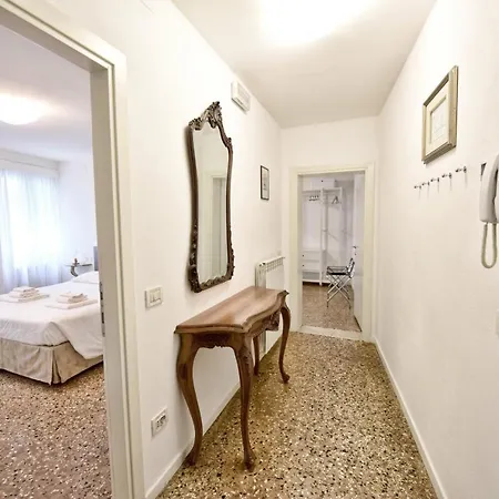 Casa Ai Greci - In Castello Venice