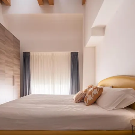 Mazzoni R&r Apartment Venice