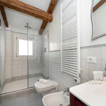 Palazzina Schiavoni Appartamento *