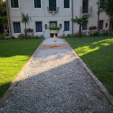 Cinqueteste Luxury Guest house Venice