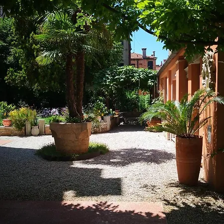 Guest house Cinqueteste Luxury
