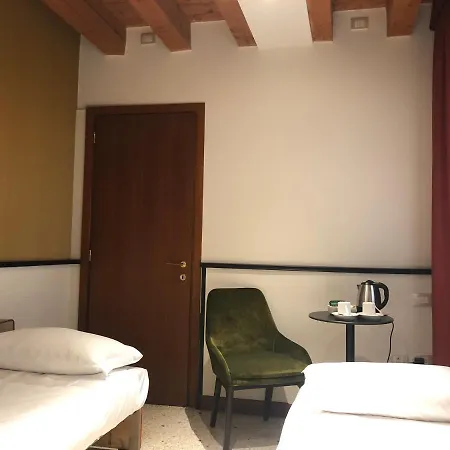 Palazzina Fortuny 3* Venedig