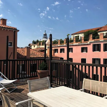 Corte Barozzi Aparthotel 2*