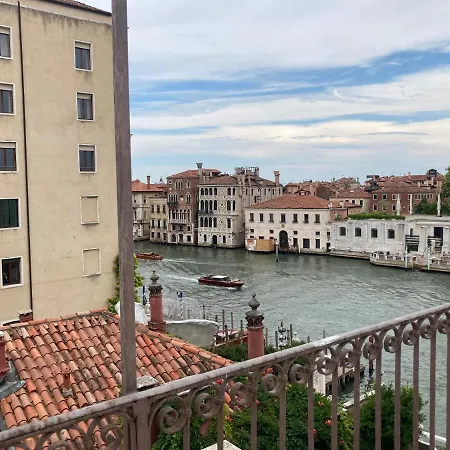 Dei Dragomanni Hotel