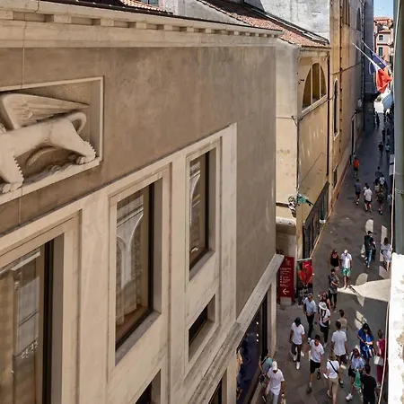 Venezia-san Marco View On Luxury Shopping Street Apartment *