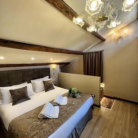 Ca Dell'arte Palace Bed & Breakfast