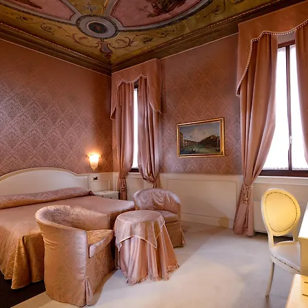 Duodo Palace Ξενοδοχείο