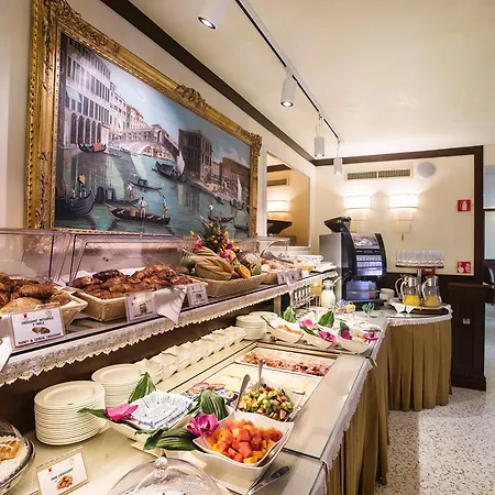 Ai Mori D'oriente Hotel