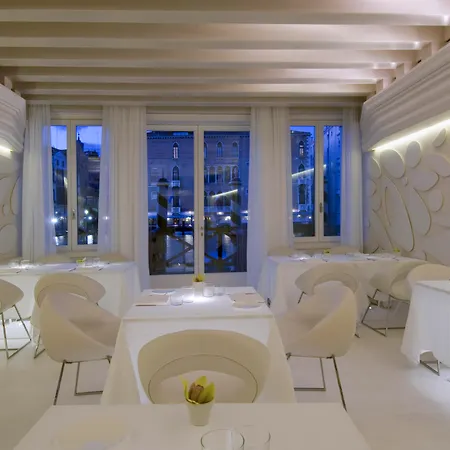 Sina Centurion Palace 5*