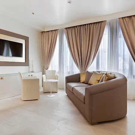Palazzo Barocci 4*