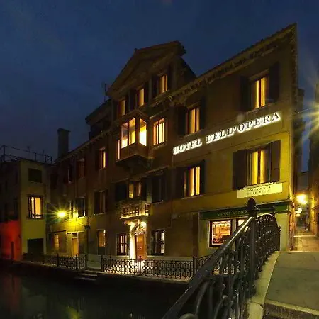 Dell'opera Venetië