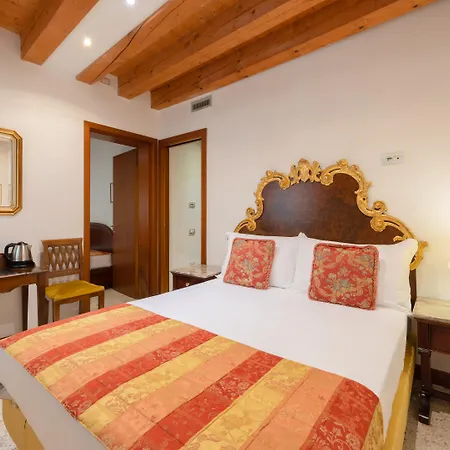 Palazzina Fortuny 3*