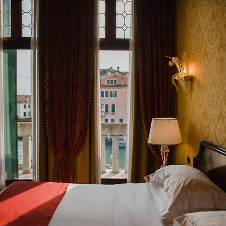 Nh Santa Lucia 4* البندقية
