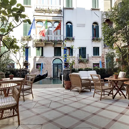 Dona Palace 4*