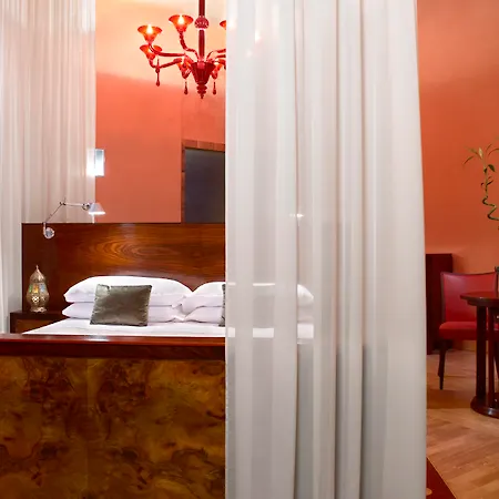 Saturnia & International Hotel 4*