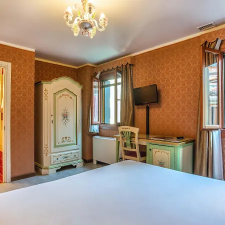 Hotel La Fenice Et Des Artistes
