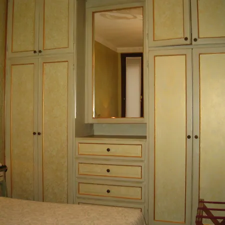 La Fenice Et Des Artistes Hotel