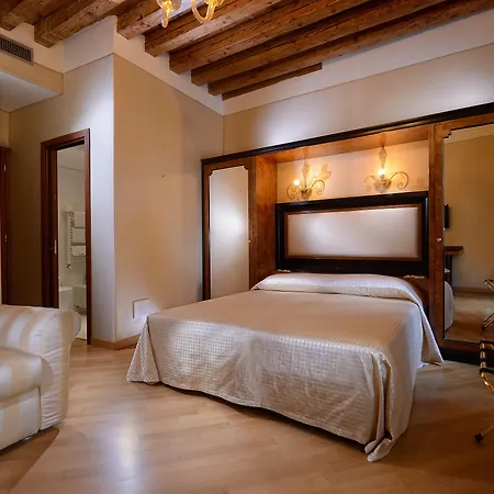 Otel Paganelli 3*