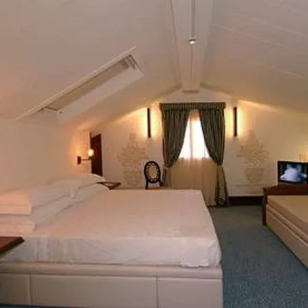 Dei Dragomanni Hotel
