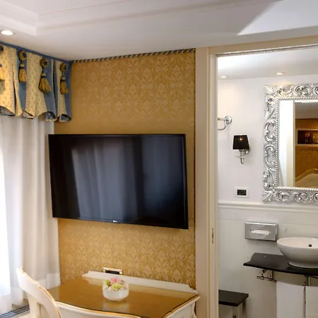 Olimpia Venice, Bw Signature Collection 3sup Hotel