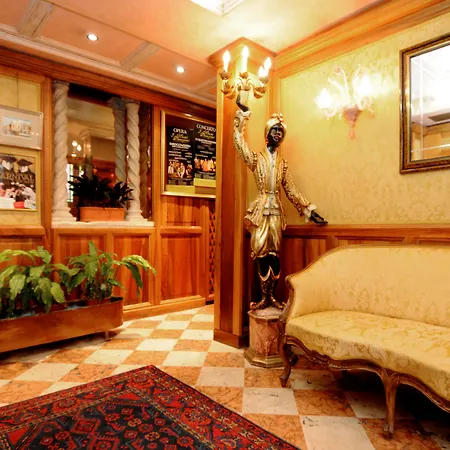 Castello Hotel 3*