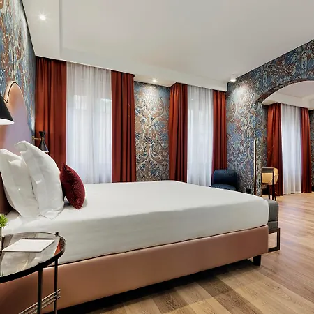 American-dinesen Hotel 4*