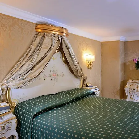 Canaletto 3*