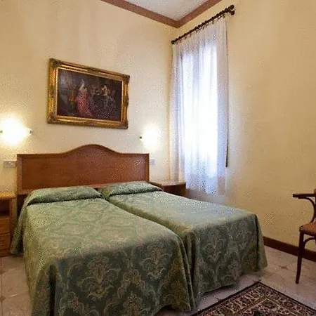 Hotel Florida Benátky