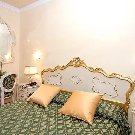 San Luca 3*