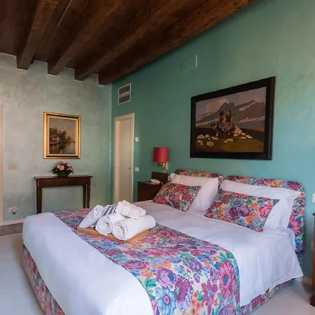 Ai Santi Apostoli Hotel