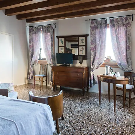 Hotel Ai Santi Apostoli Venecia