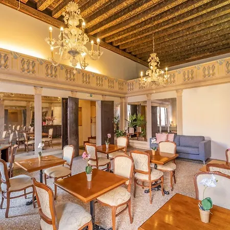 Apartamento Residenza Centopietre - Dorsoduro By Wonderful Italy Veneza
