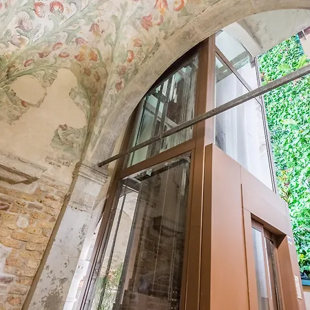 Hotell Nani Mocenigo Palace