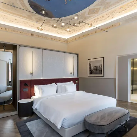 Hotel Radisson Collection Hotel, Palazzo Nani 5*