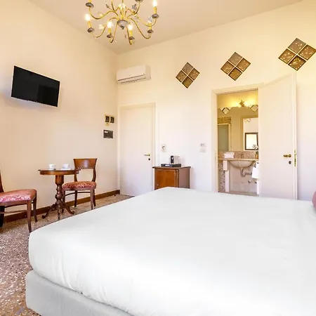 Apartamento Residenza Centopietre - Dorsoduro By Wonderful Italy *