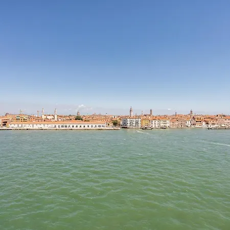 Molino Stucky Ii Apartment Venedig
