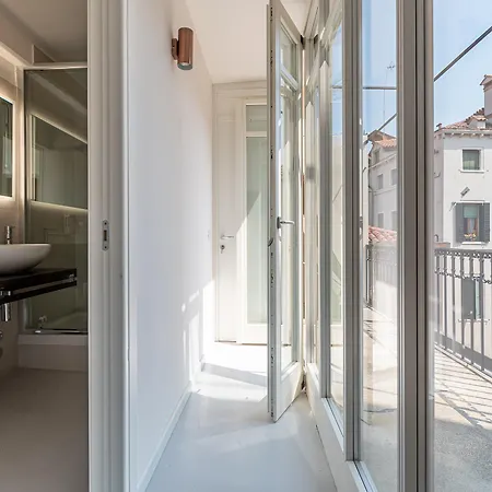 La Finestra Sulle Beccarie Venice