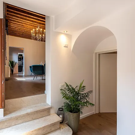 La Finestra Sulle Beccarie Villa