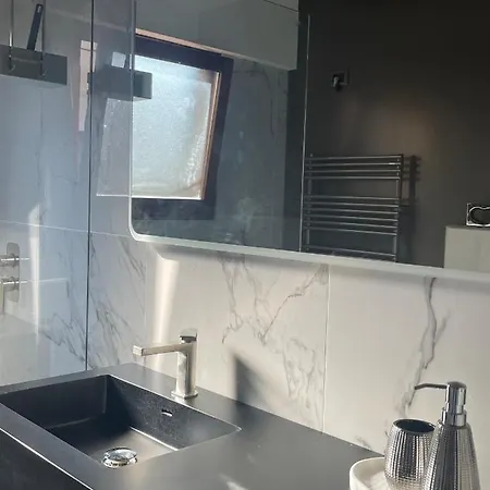 Ca' Ai Sospiri Apartment *
