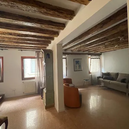 Ca' Ai Sospiri * Venice