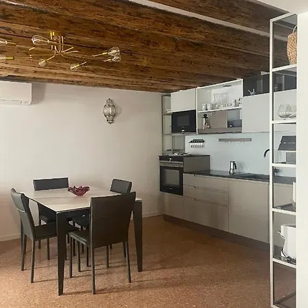 Apartment Ca' Ai Sospiri Venice